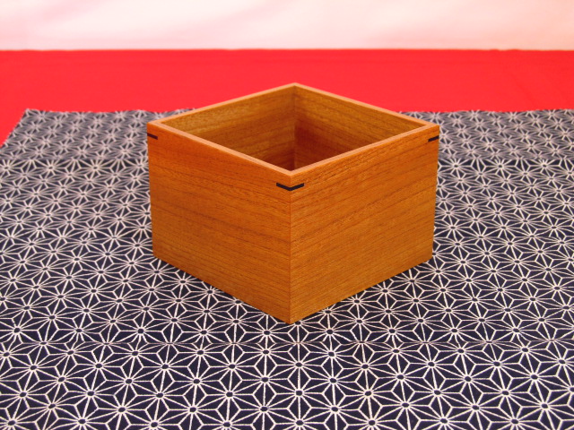 大橋利一作茶神代欅装飾四隅落駒箱(KH102) トウシン盤駒店 囲碁 将棋