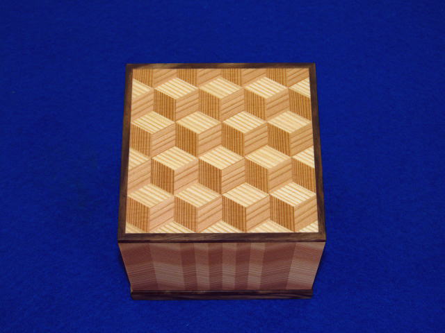 大橋利一作秋田杉木画印籠形将棋駒箱 桐共箱付(KH154) トウシン盤駒店 