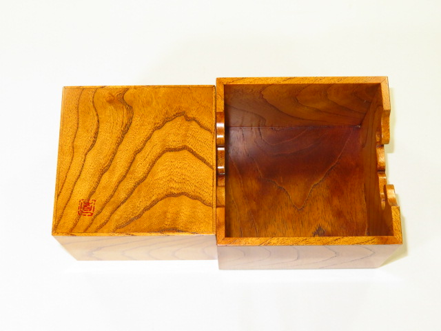 ▲トウシンオリジナル/奥山正直作将棋駒製作用彫台▲新品 ヤフーオークション 出品代行 トウシン 奥山正直作楓杢拭漆古色仕上駒