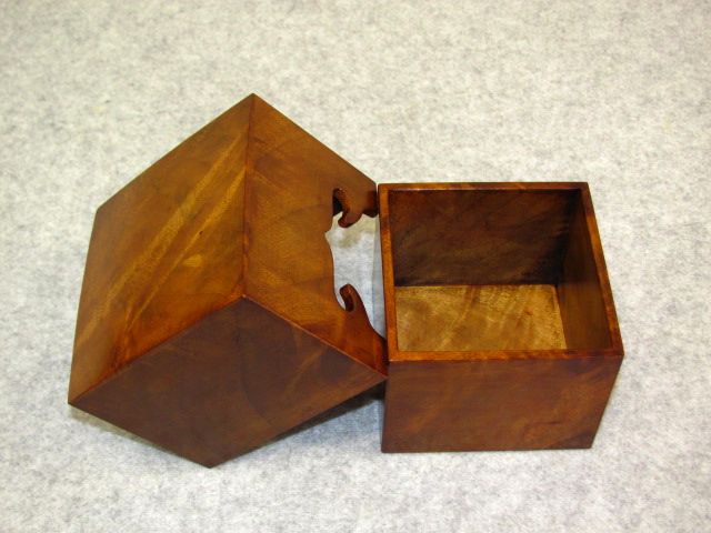 松浦清治作楠杢拭漆仕上駒箱(kh058) トウシン盤駒店 囲碁 将棋