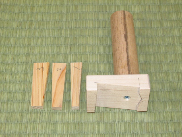 ▲トウシンオリジナル/奥山正直作将棋駒製作用彫台▲新品 ヤフーオークション 出品代行 トウシン 奥山正直作楓杢拭漆古色仕上駒