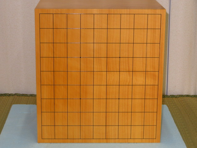 DA034. 将棋道具 柾目 将棋盤 厚み17.5cm(約五寸七分) 重量8.3kg / 将棋駒台