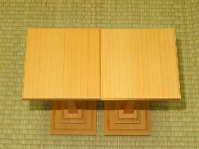 △本榧柾目七寸碁盤△未使用品（囲碁） 本榧四方柾目七寸一分将棋盤 